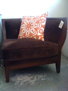 retropolitan vintage velvet chair